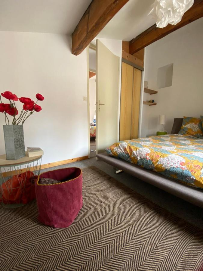 Duplex Arago Au Coeur De Sete, Comme Une Petite Maison Sète Exterior foto