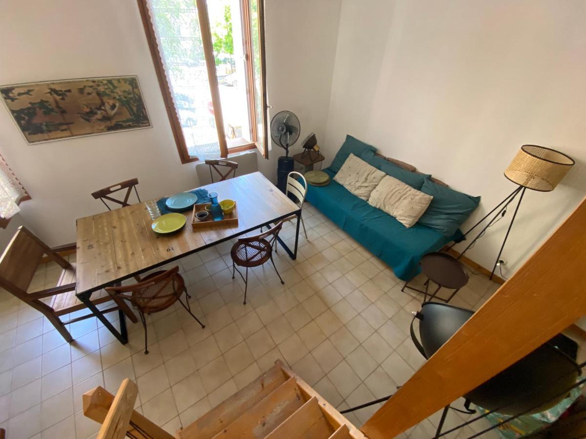 Duplex Arago Au Coeur De Sete, Comme Une Petite Maison Sète Exterior foto