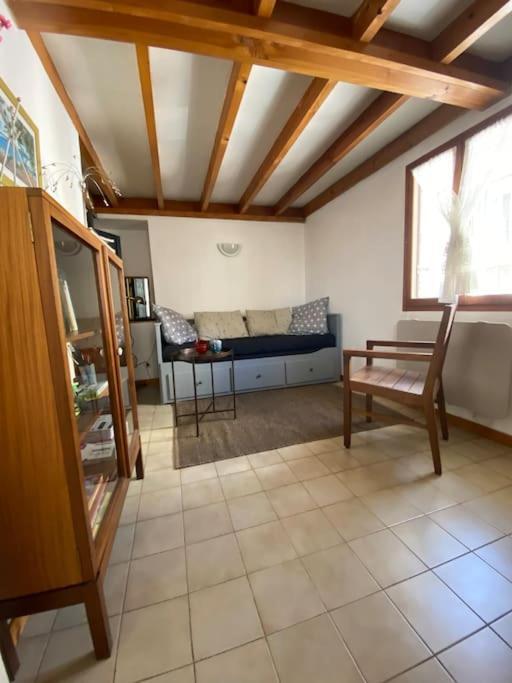 Duplex Arago Au Coeur De Sete, Comme Une Petite Maison Sète Exterior foto