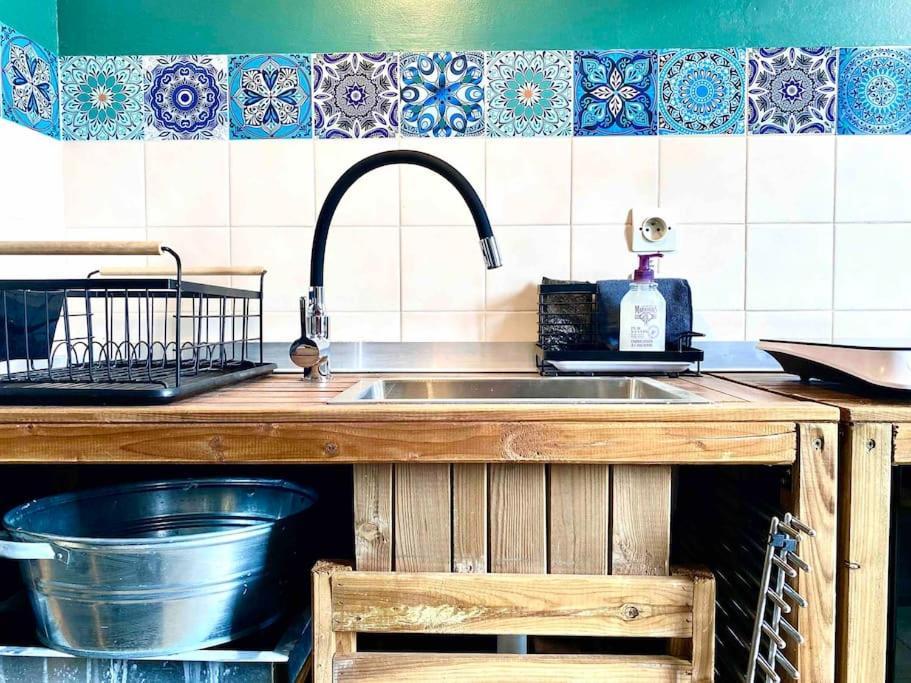 Duplex Arago Au Coeur De Sete, Comme Une Petite Maison Sète Exterior foto