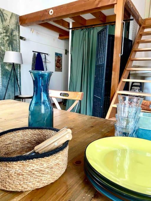 Duplex Arago Au Coeur De Sete, Comme Une Petite Maison Sète Exterior foto